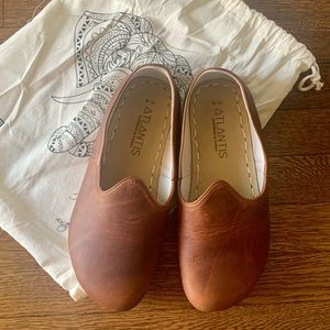 Handmade Turkish Barefoot Leather Shoe EU40 US 10 Wide Never Worn!! Cognac Brown